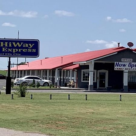Hiway Inn Express 엘크시티 외부 사진